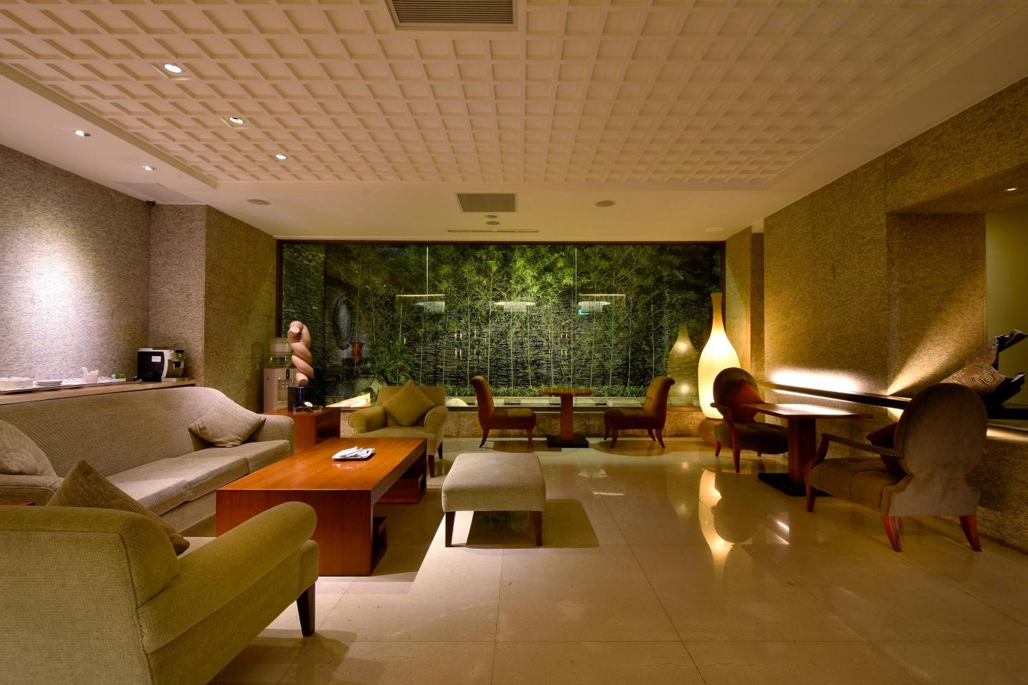 Fu Lyu Inn Hualien Extérieur photo